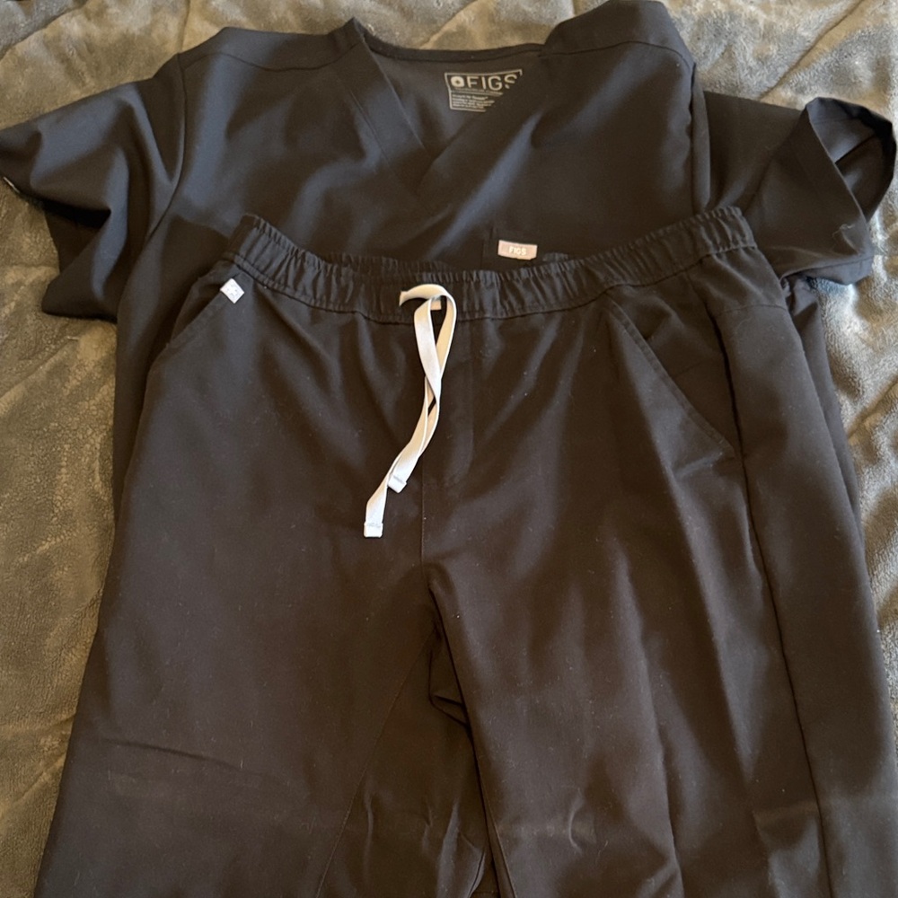 Figs black Scrub set